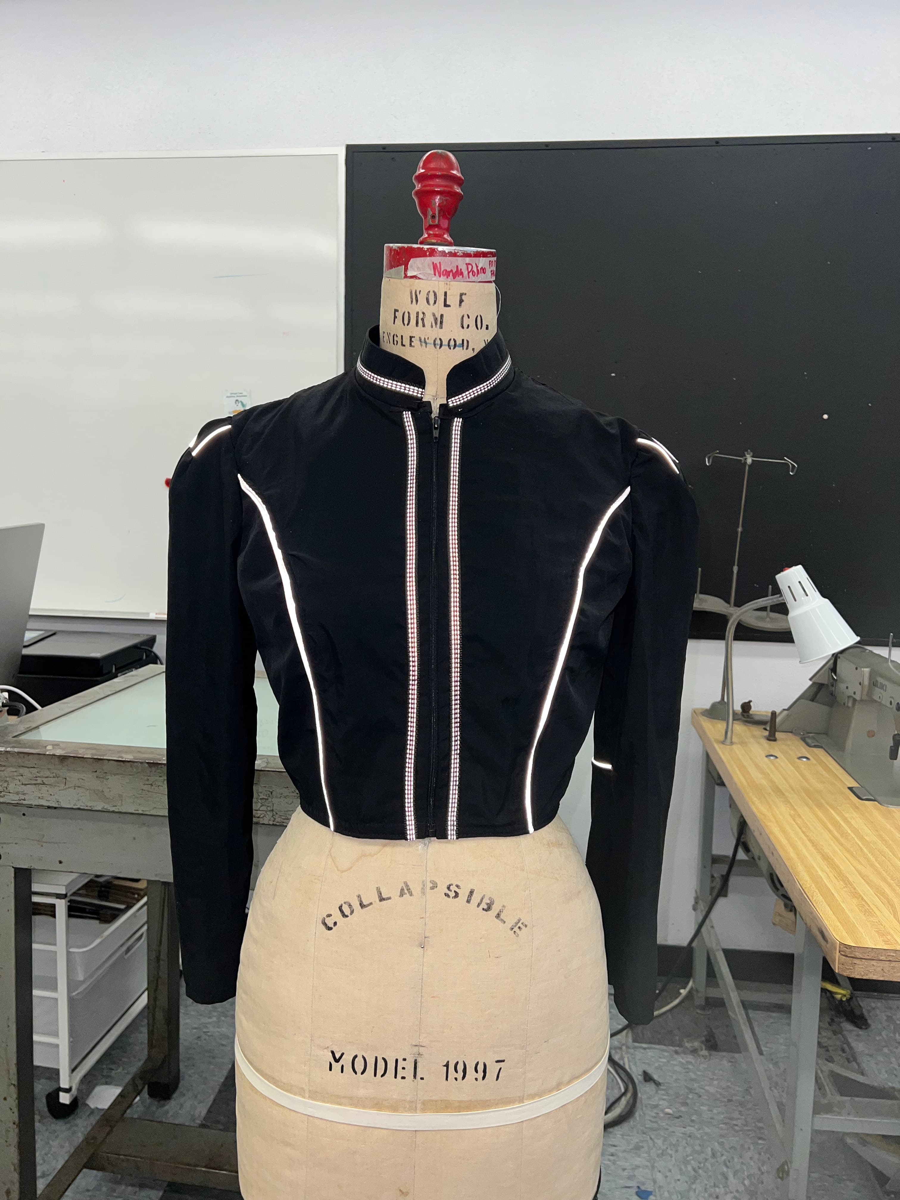 Passenger Princess Commuter Jacket front view