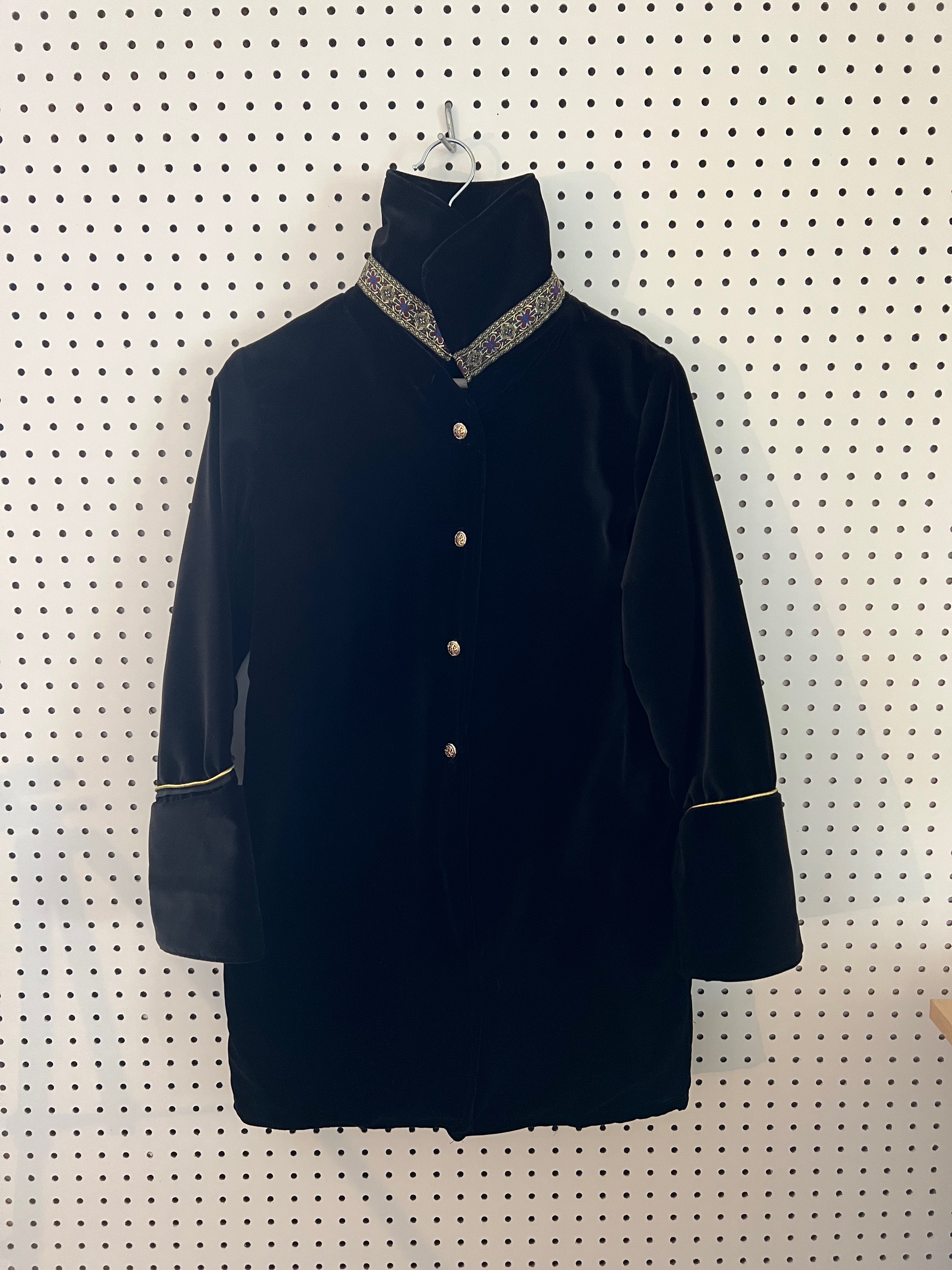 CLO 3D render exploring a modern reinterpretation of a historical silhouette